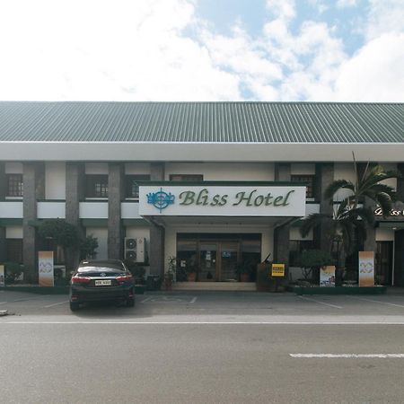Bliss Hotel Dau Mabalacat Eksteriør bilde