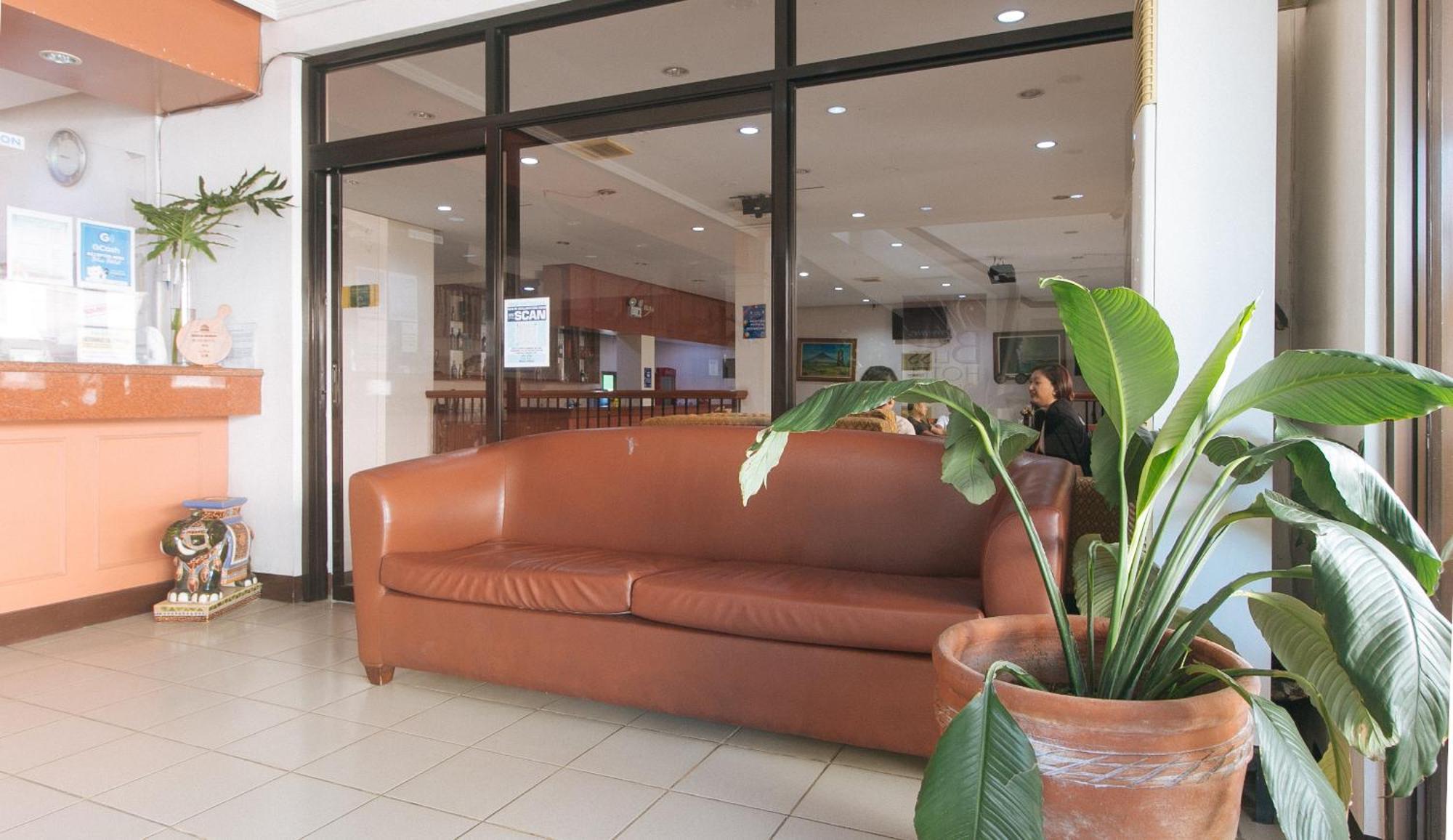 Bliss Hotel Dau Mabalacat Eksteriør bilde