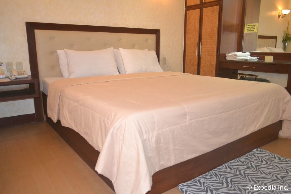 Bliss Hotel Dau Mabalacat Eksteriør bilde